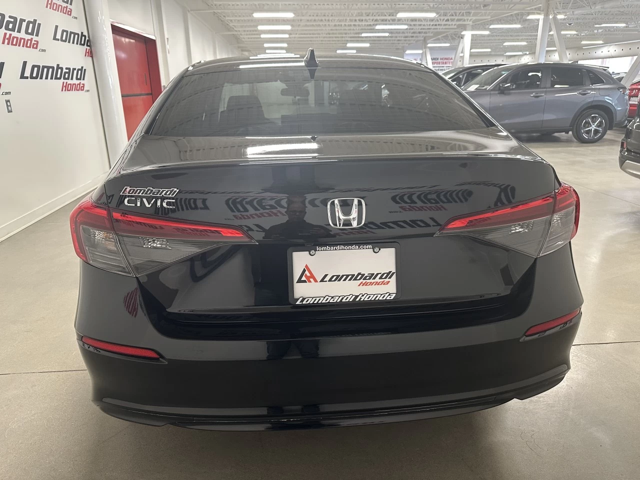 2023 Honda Civic
                                                    EX Image principale