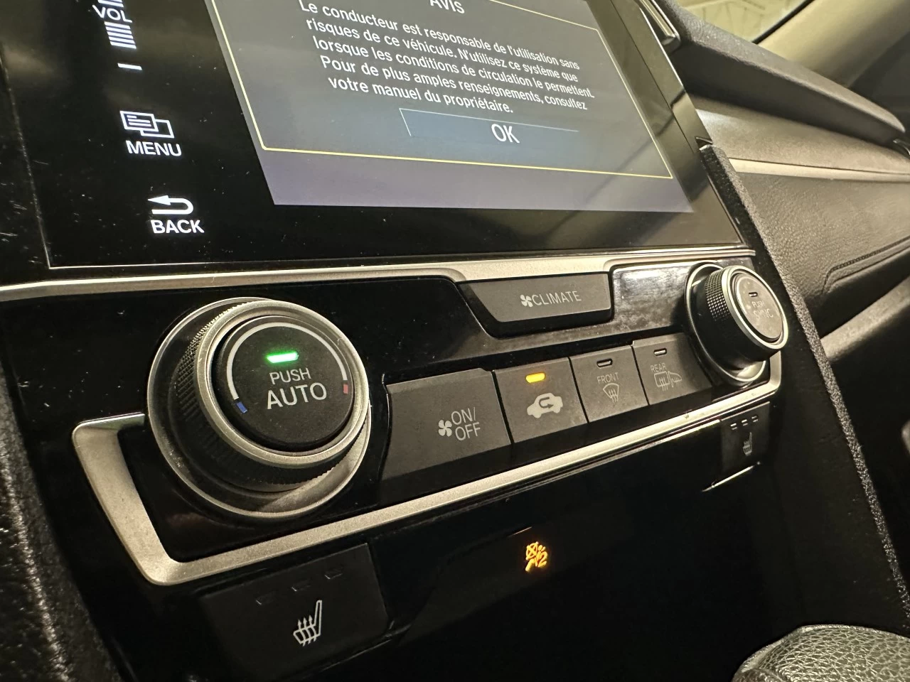 2016 Honda Civic
                                                    EX Main Image