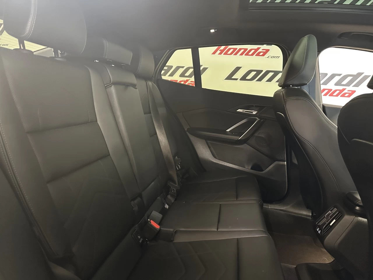 2025 BMW X2 xDrive28i Main Image