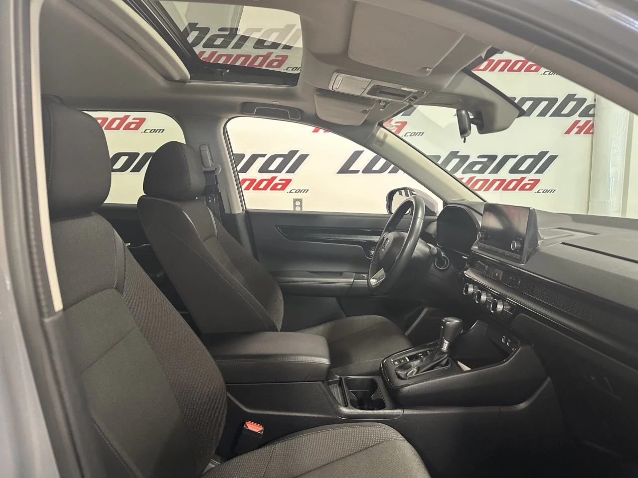2023 Honda CR-V
                                                    Sport/Sport-B Image principale