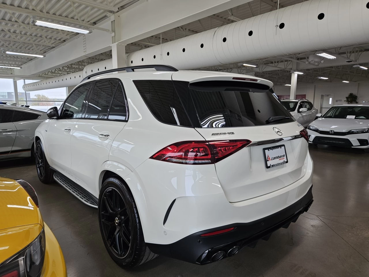 2023 Mercedes-Benz GLE
                                                    AMG GLE 53 Image principale