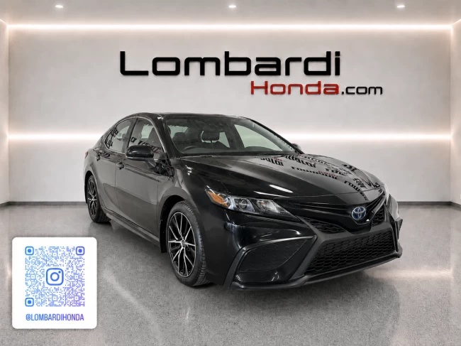 Toyota Camry - 2023