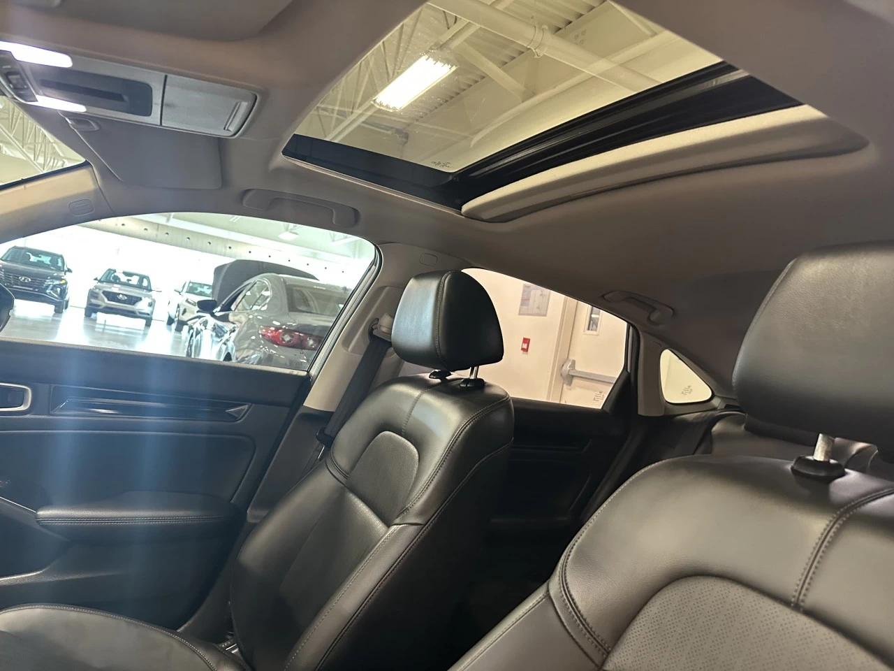 2023 Honda Civic Touring Image principale