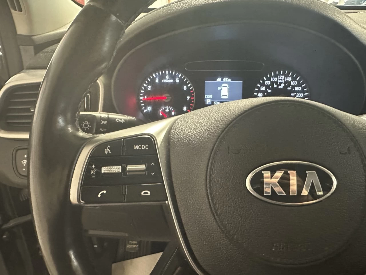 2019 Kia Sorento
                                                    LX Image principale