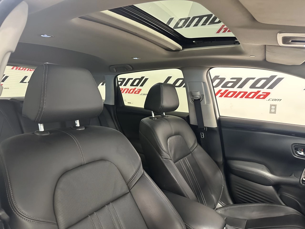 2023 Honda HR-V EX-L Navi Main Image