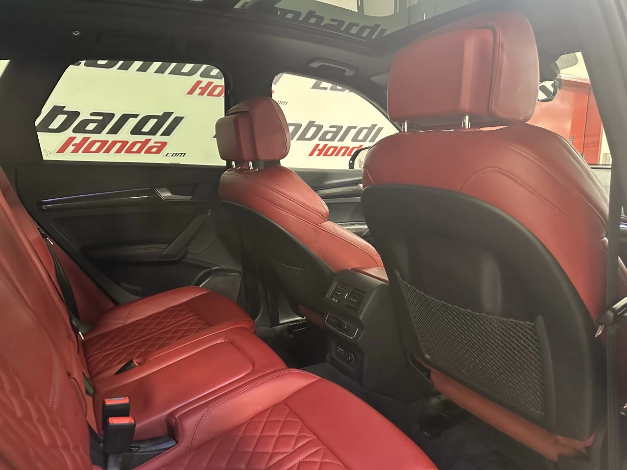 2022 Audi SQ5 Progressiv Main Image