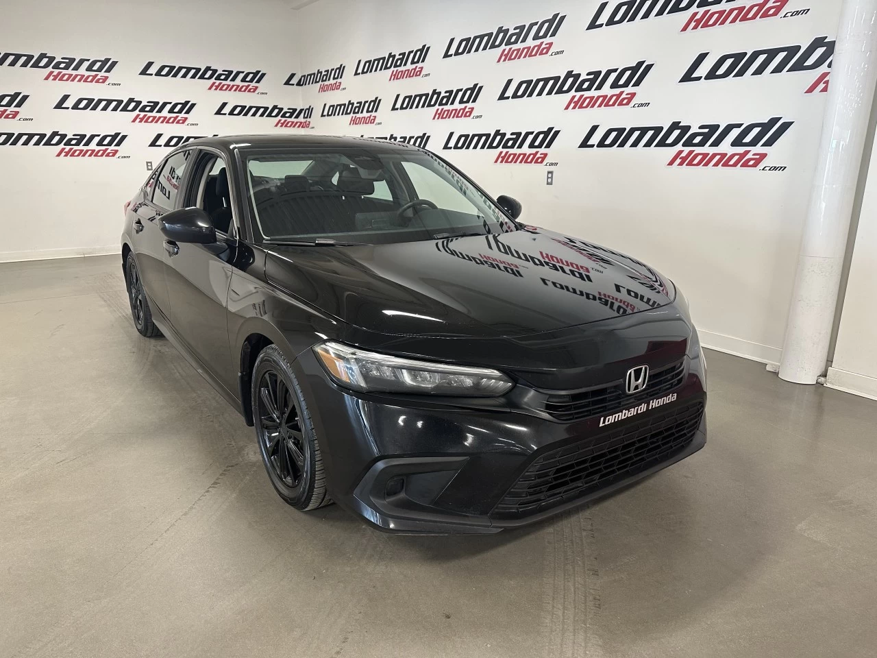 2022 Honda Civic LX https://www.lombardihonda.com/resize/b990ff35b810a3abc0cc817b2ca24889-1
