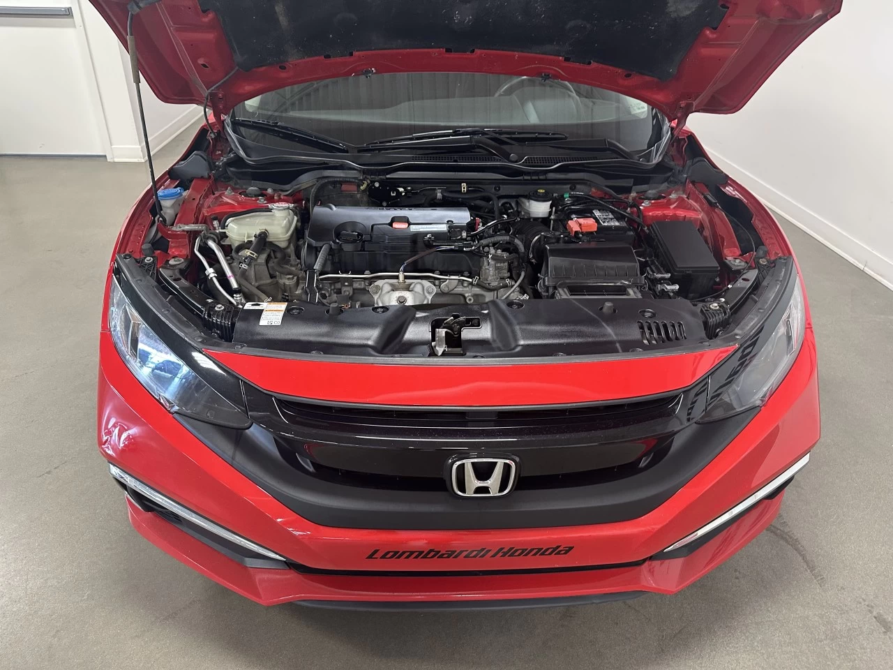 2020 Honda Civic
                                                    EX Main Image