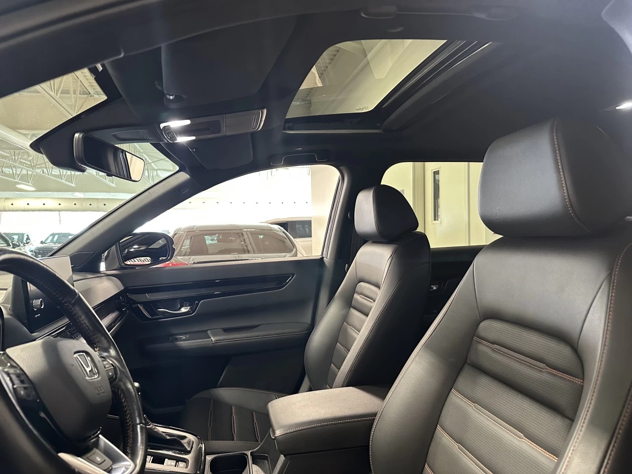 2024 Honda CR-V Touring Main Image