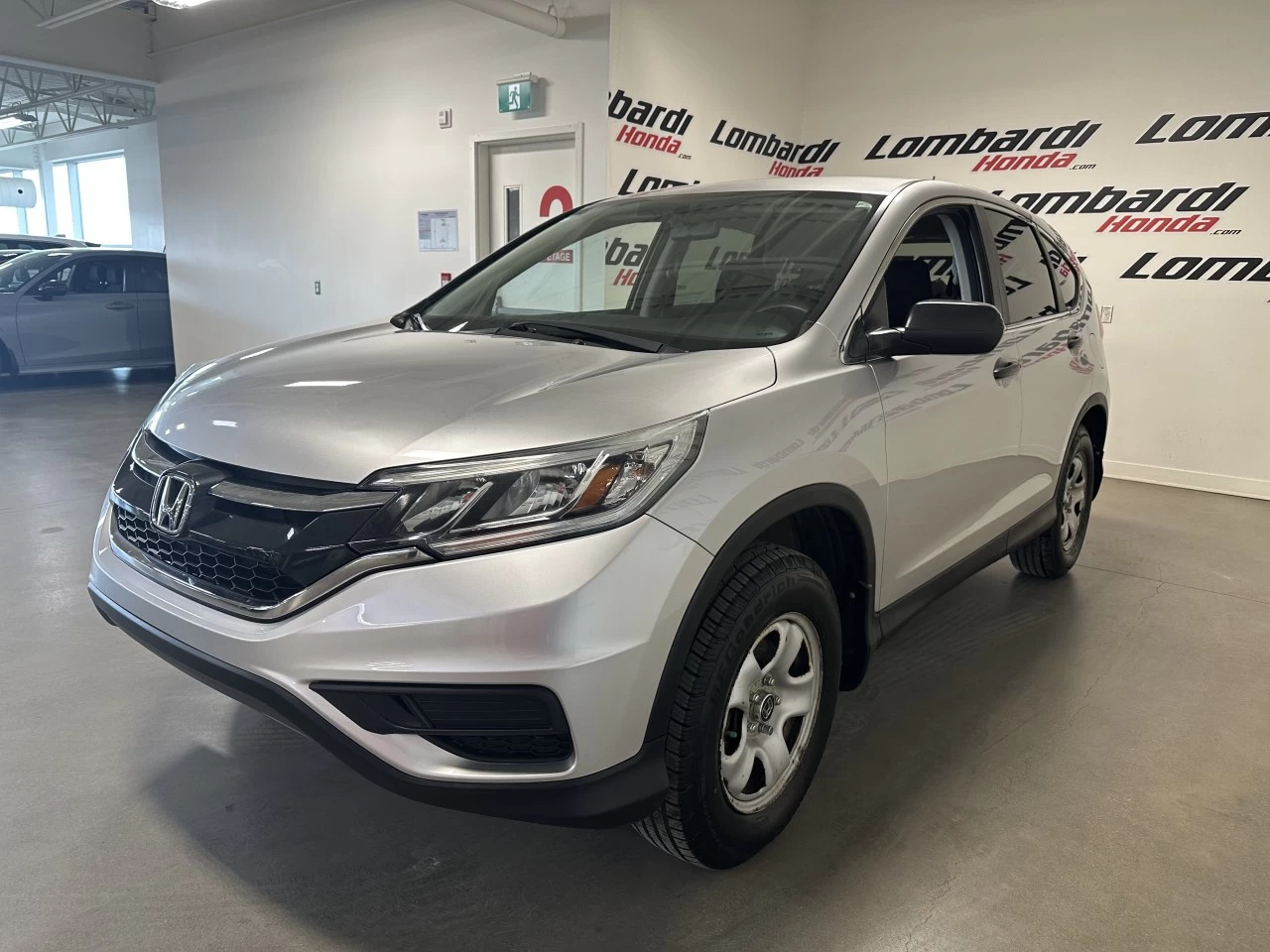 2016 Honda CR-V LX https://www.lombardihonda.com/resize/b990ff35b810a3abc0cc817b2ca24889-1