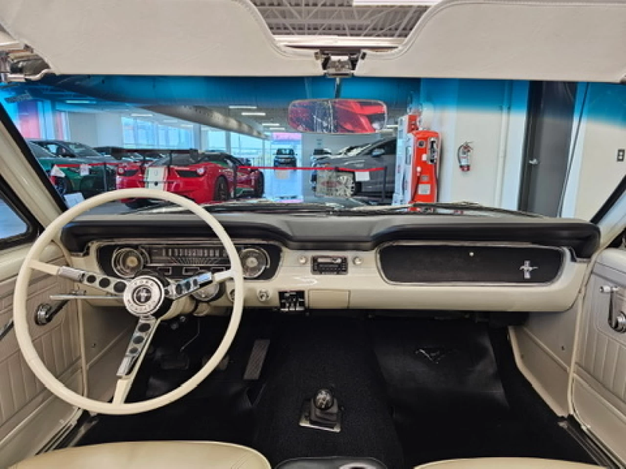 1965 Ford Mustang Ford Mustang Convertible Image principale
