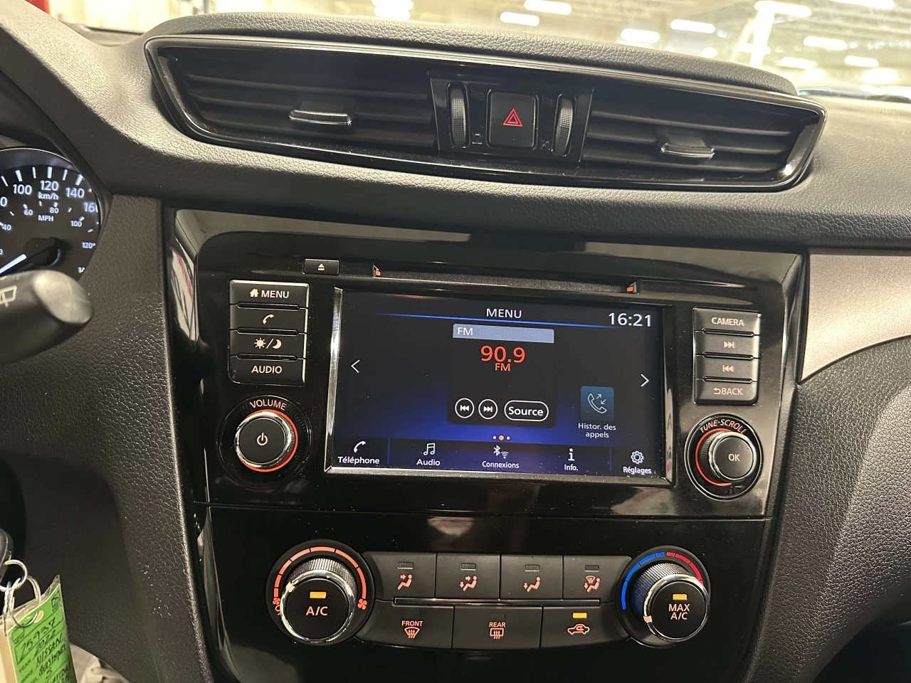 2022 Nissan Qashqai
                                                    S Image principale