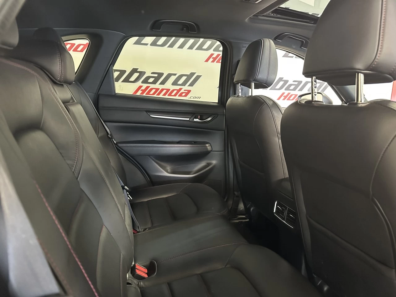 2022 Mazda CX-5
                                                    Sport Design w/Turbo Main Image