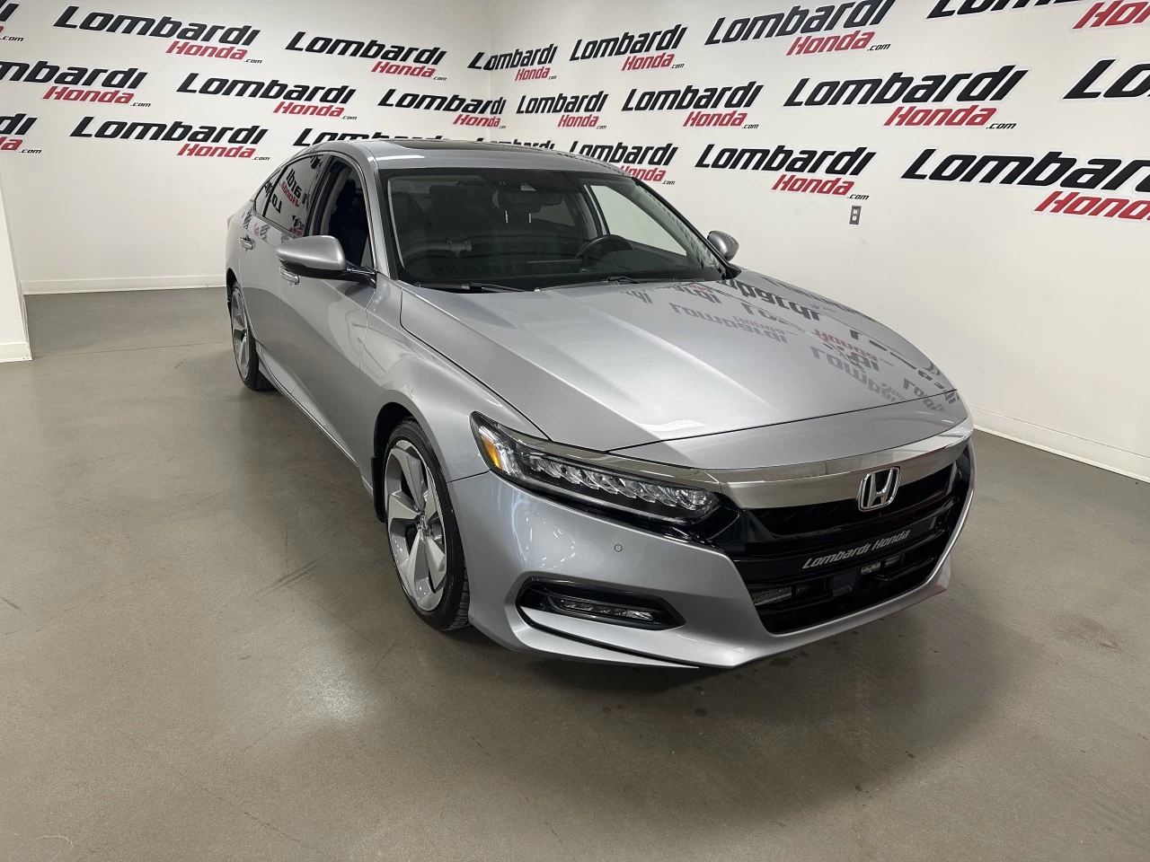 2018 Honda Accord
                                                    Touring Image principale