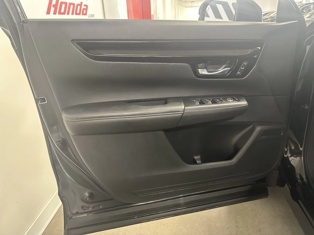 2025 Honda CR-V Touring Image principale