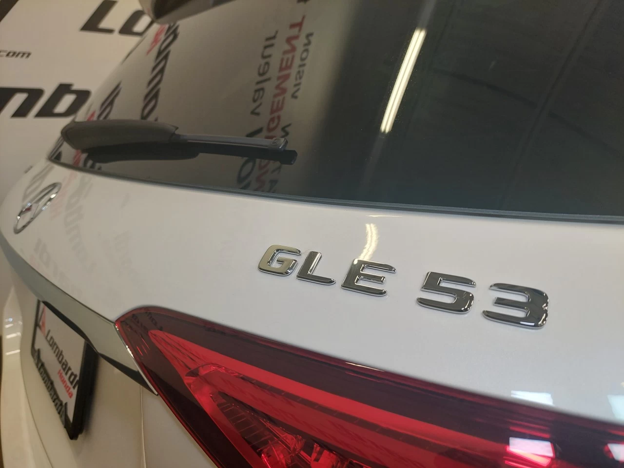 2023 Mercedes-Benz GLE
                                                    AMG GLE 53 Image principale
