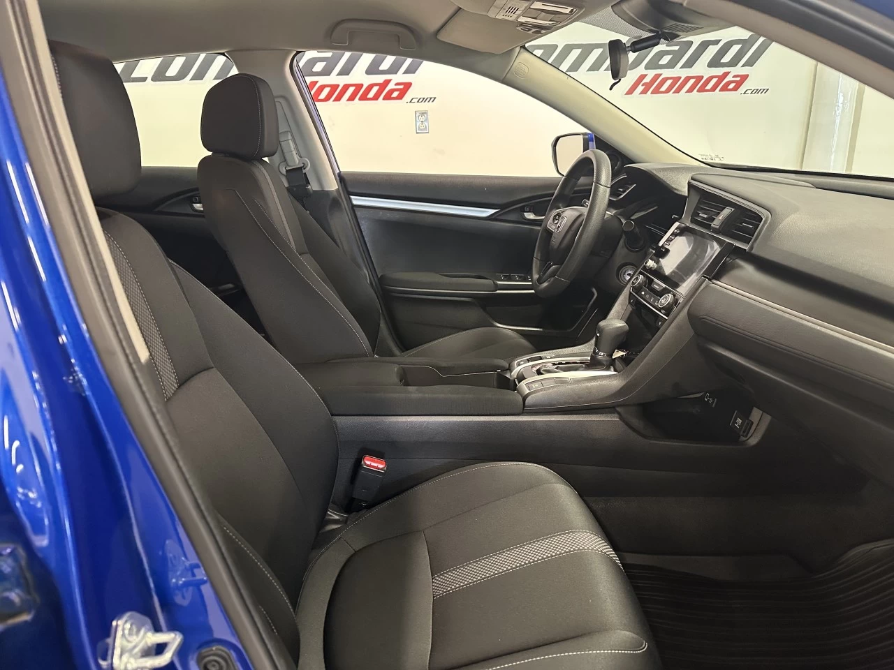 2021 Honda Civic LX Main Image