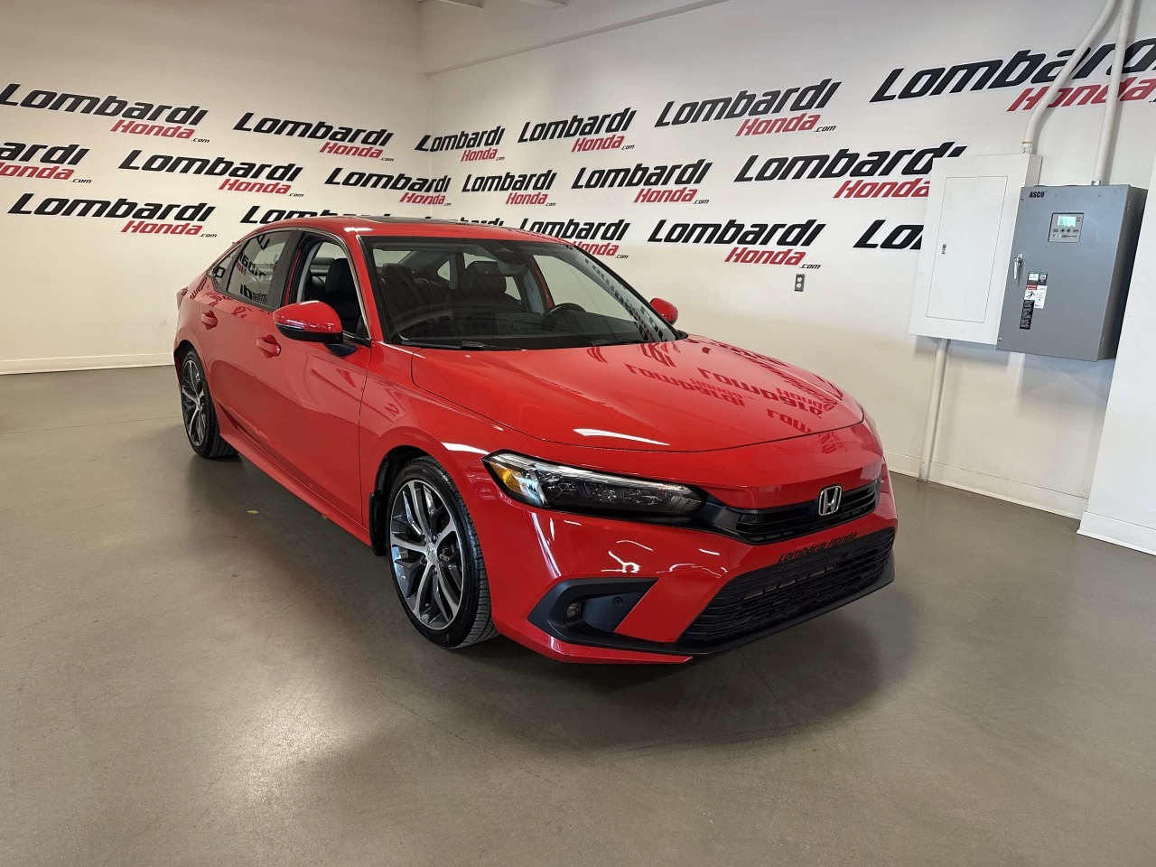 2023 Honda Civic
                                                    Touring Image principale