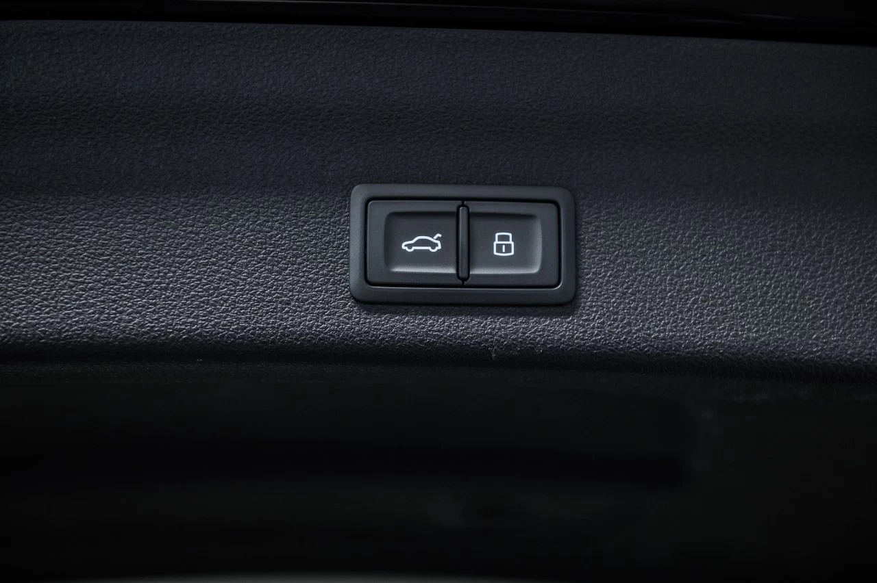 2024 Audi RS6 Performance Main Image