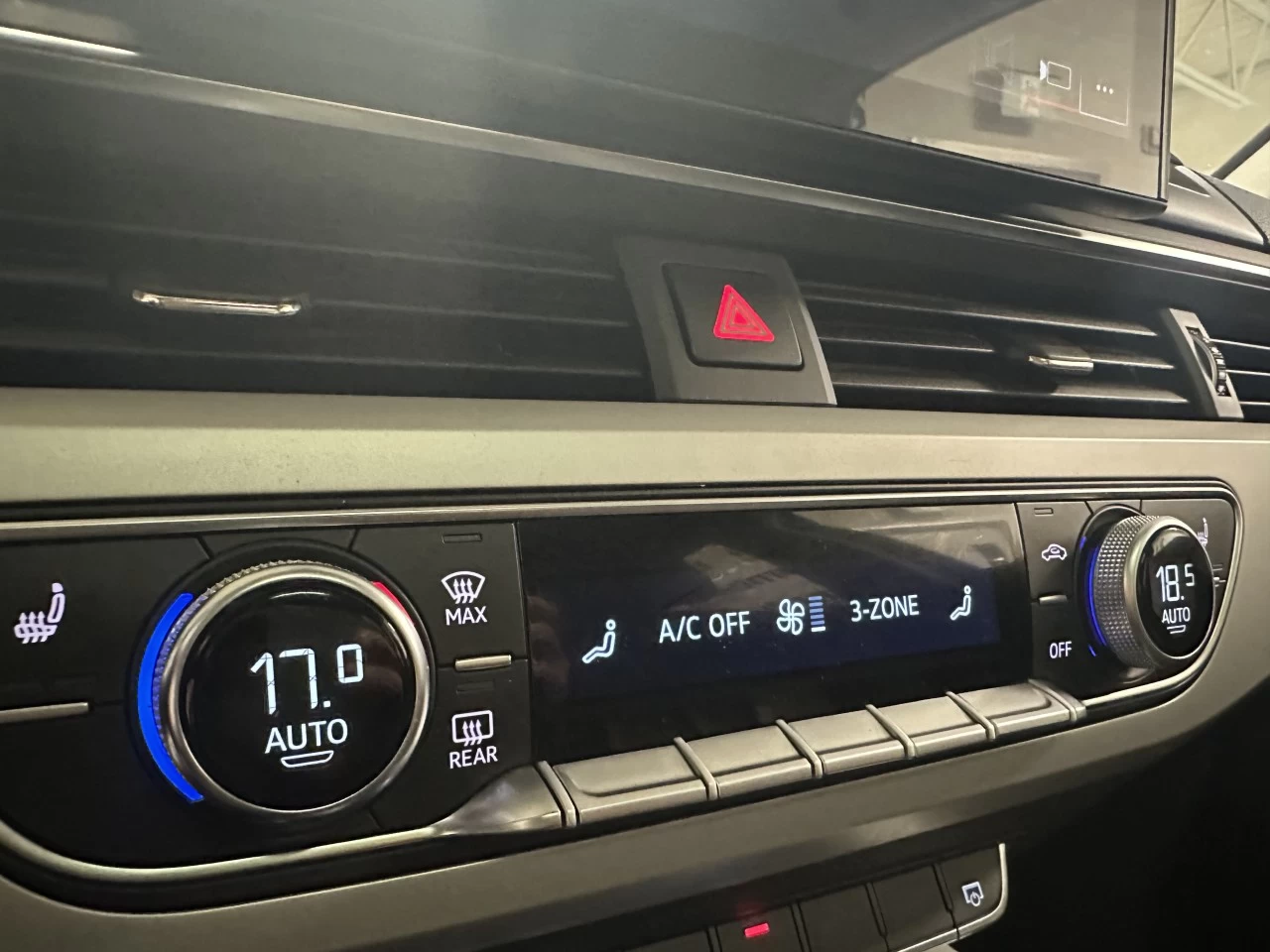 2024 Audi Quattro Komfort Image principale