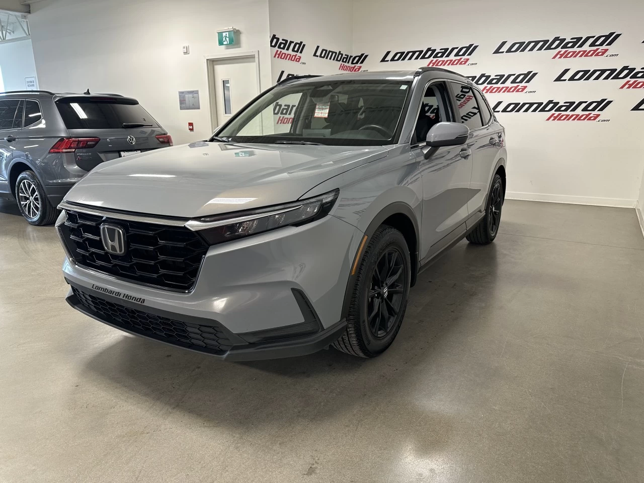 2023 Honda CR-V Sport/Sport-B https://www.lombardihonda.com/resize/b990ff35b810a3abc0cc817b2ca24889-1