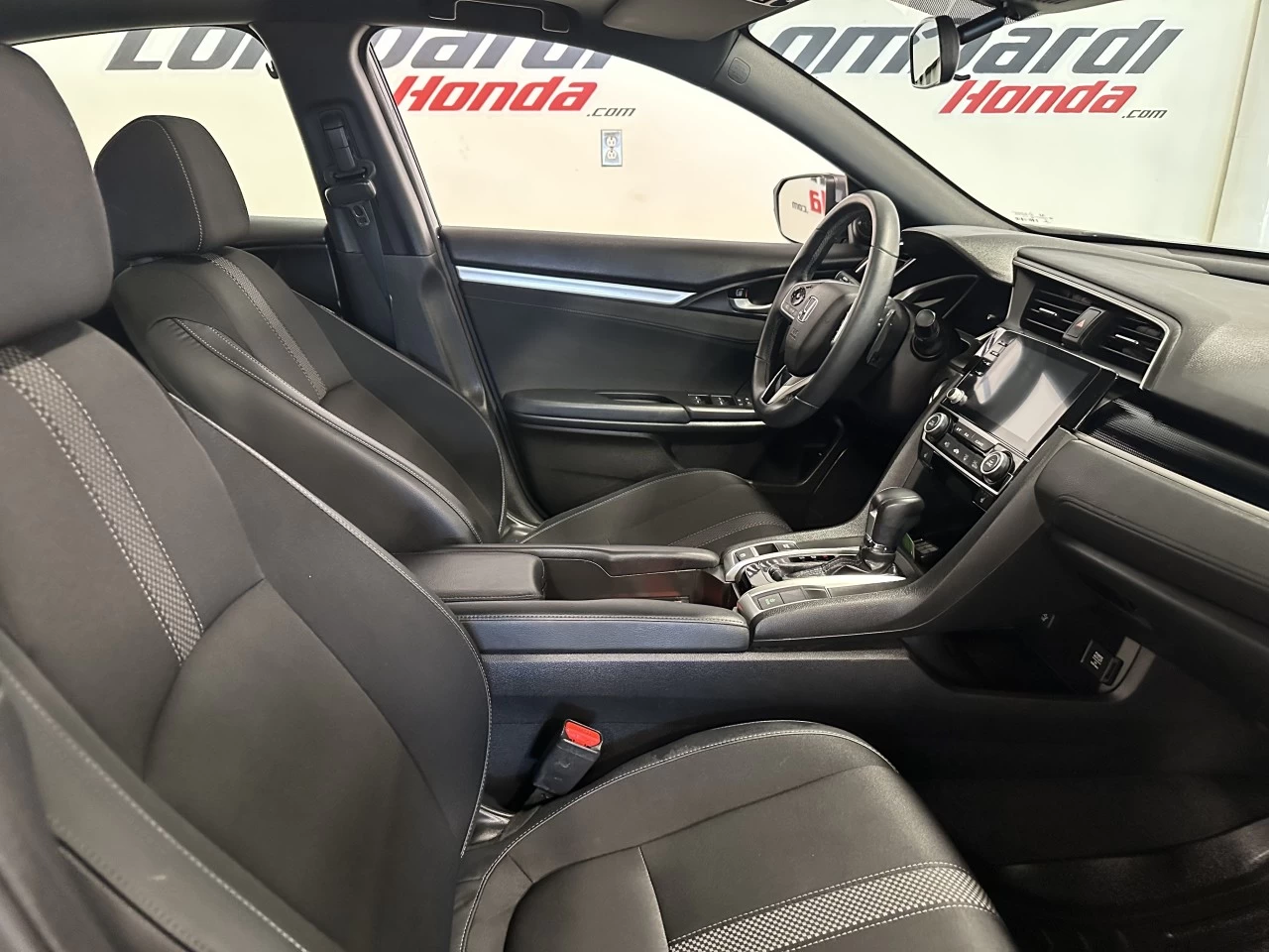 2021 Honda Civic Sport Image principale