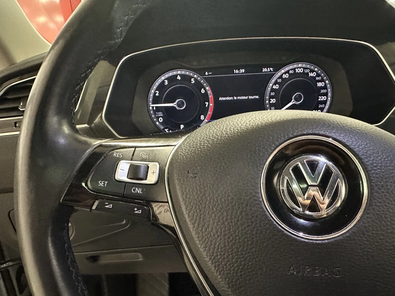 2018 Volkswagen Tiguan Highline Main Image
