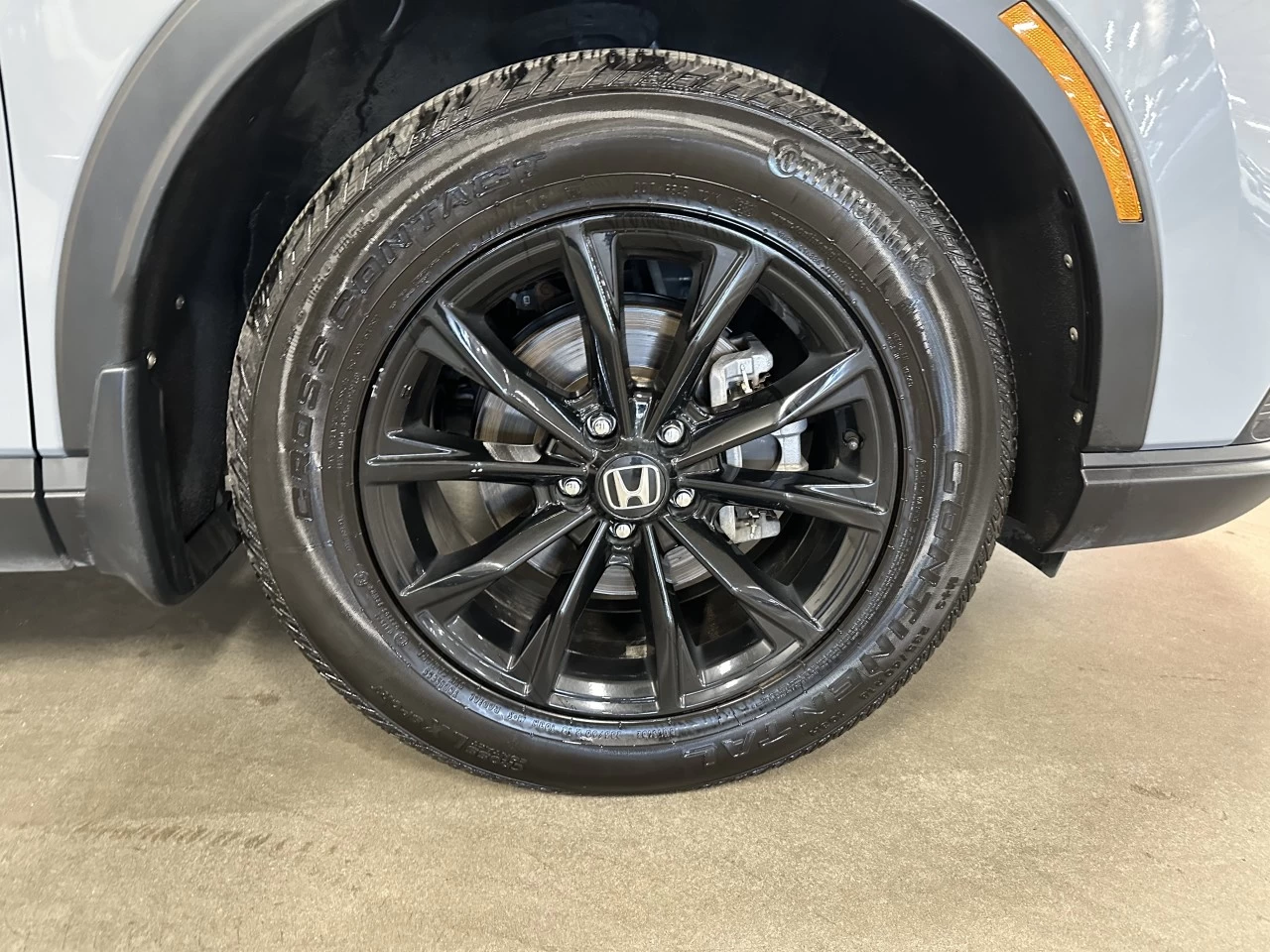 2023 Honda CR-V Sport/Sport-B https://www.lombardihonda.com/resize/b990ff35b810a3abc0cc817b2ca24889-1