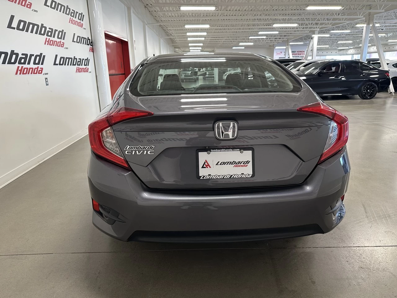 2017 Honda Civic
                                                    LX Main Image
