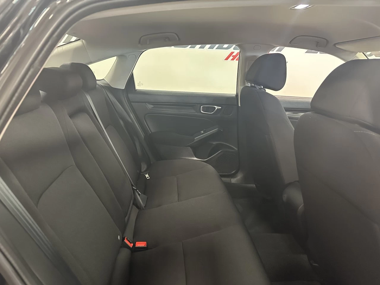 2022 Honda Civic
                                                    LX Main Image