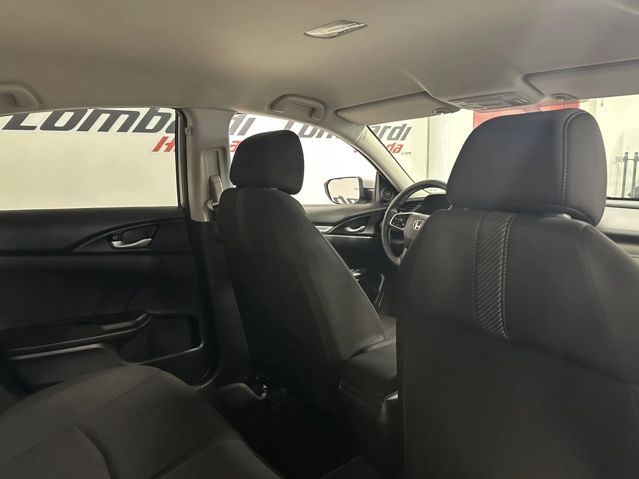 2018 Honda Civic Berline
                                                    LX Main Image