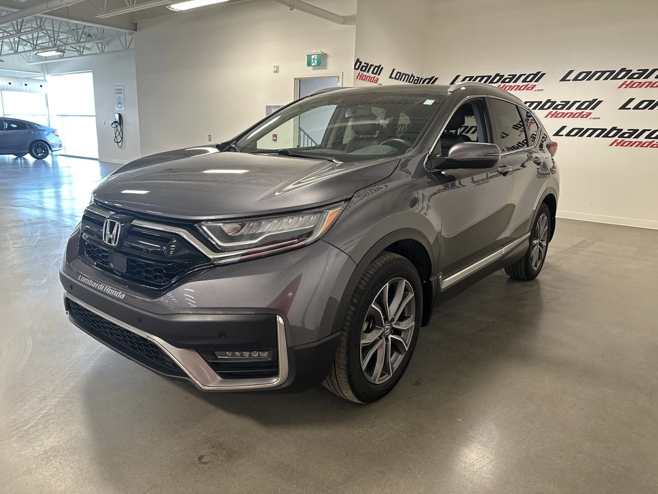 2022 Honda CR-V
                                                    Touring/Black Edition Main Image