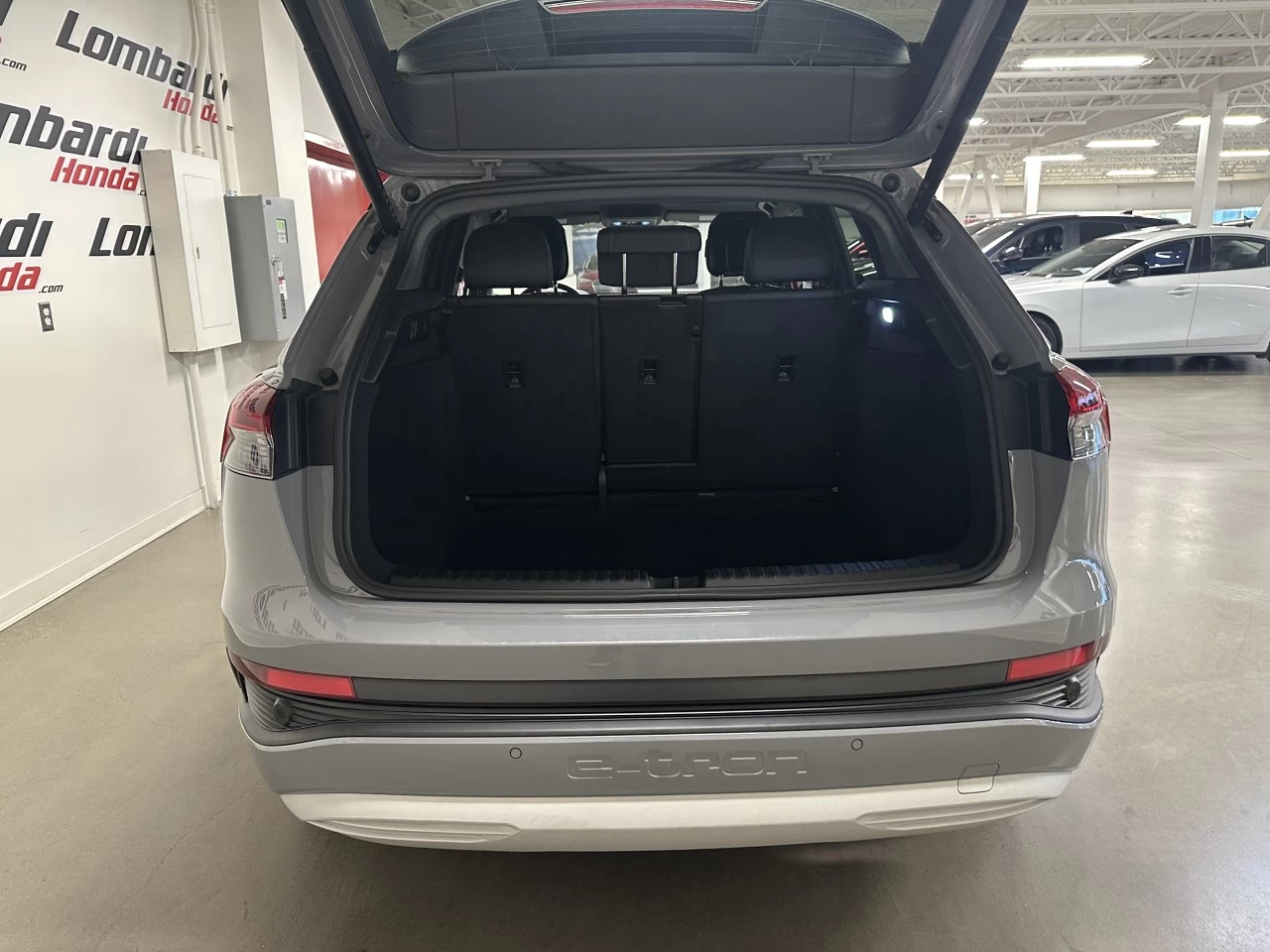 2025 Audi Q4 e-tron 45 RWD Main Image
