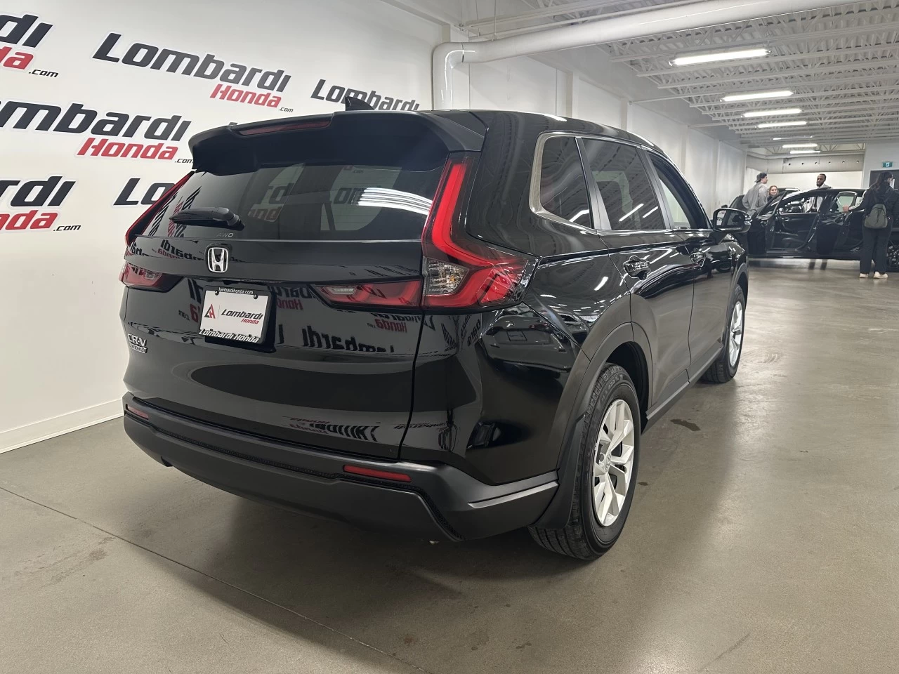 2025 Honda CR-V LX https://www.lombardihonda.com/resize/b990ff35b810a3abc0cc817b2ca24889-1