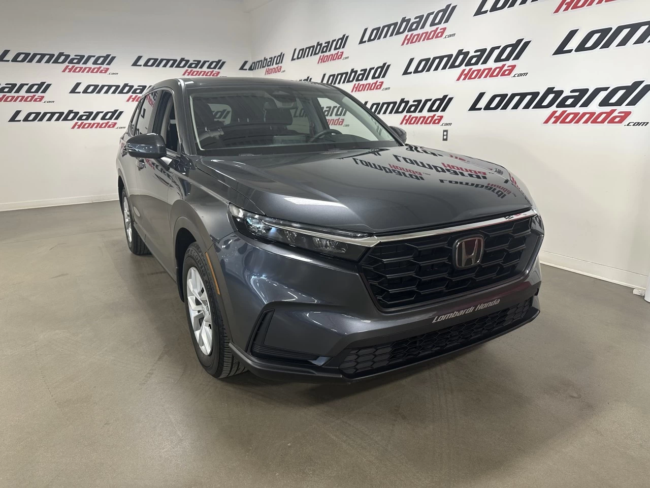 2023 Honda CR-V LX https://www.lombardihonda.com/resize/b990ff35b810a3abc0cc817b2ca24889-1