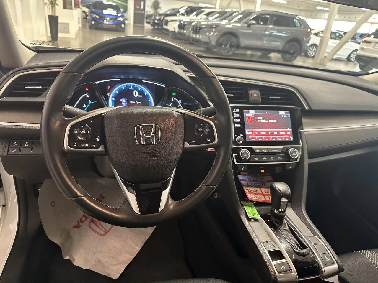 2020 Honda Civic EX Main Image