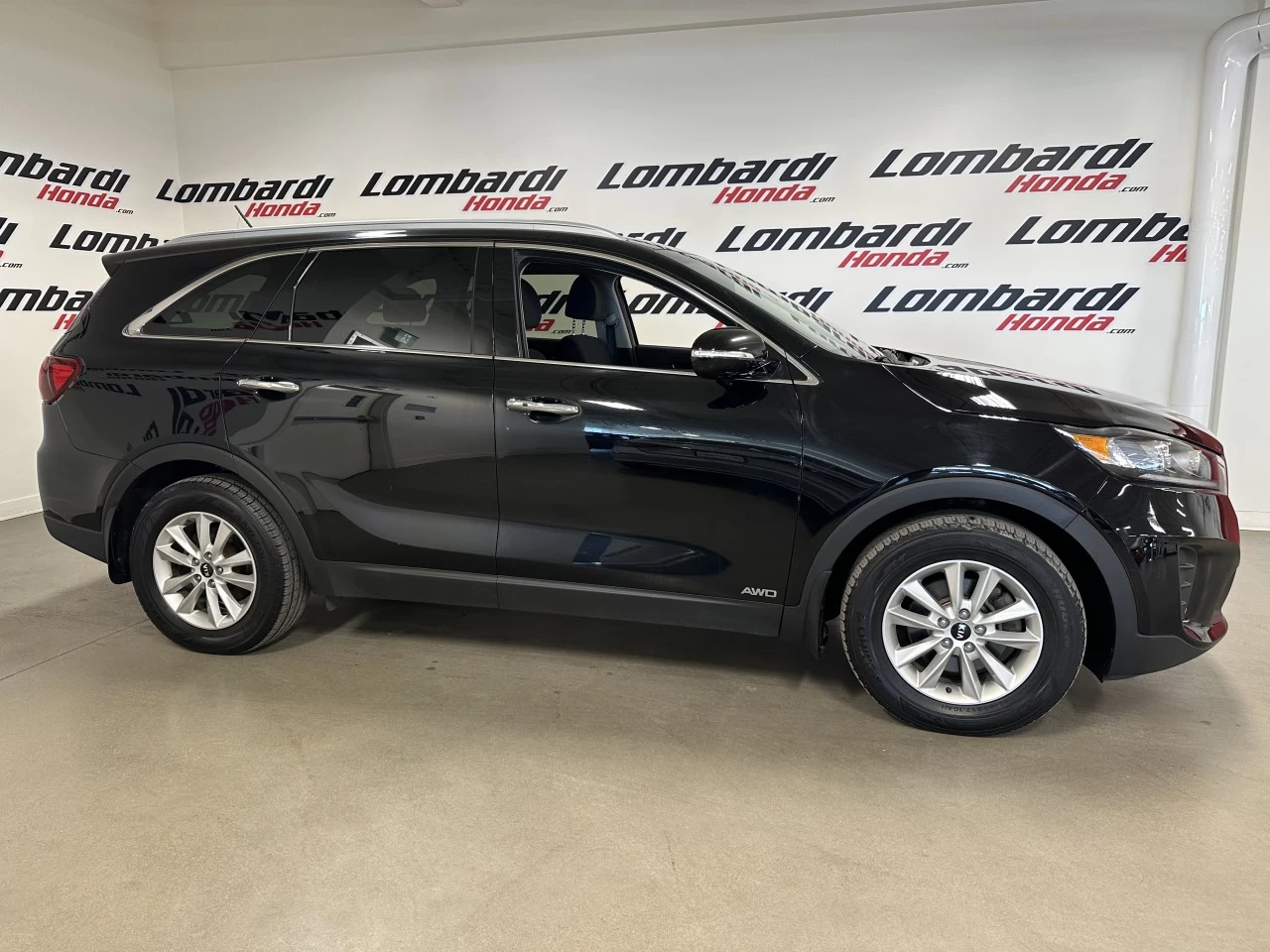 2019 Kia Sorento
                                                    LX Image principale