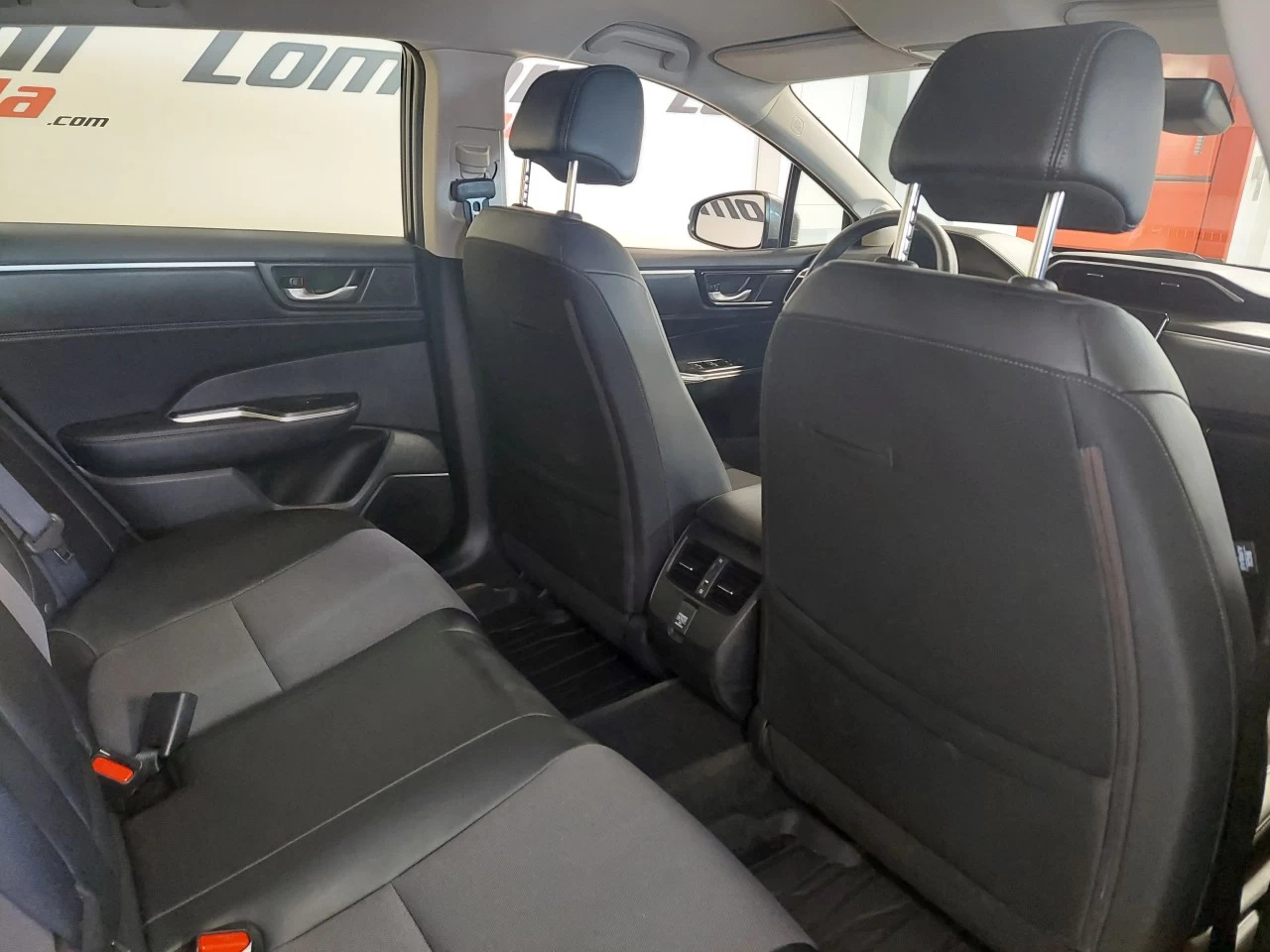 2020 Honda Clarity
                                                    Sedan Main Image