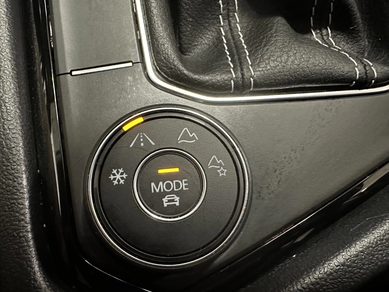 2024 Volkswagen Taos Comfortline Main Image
