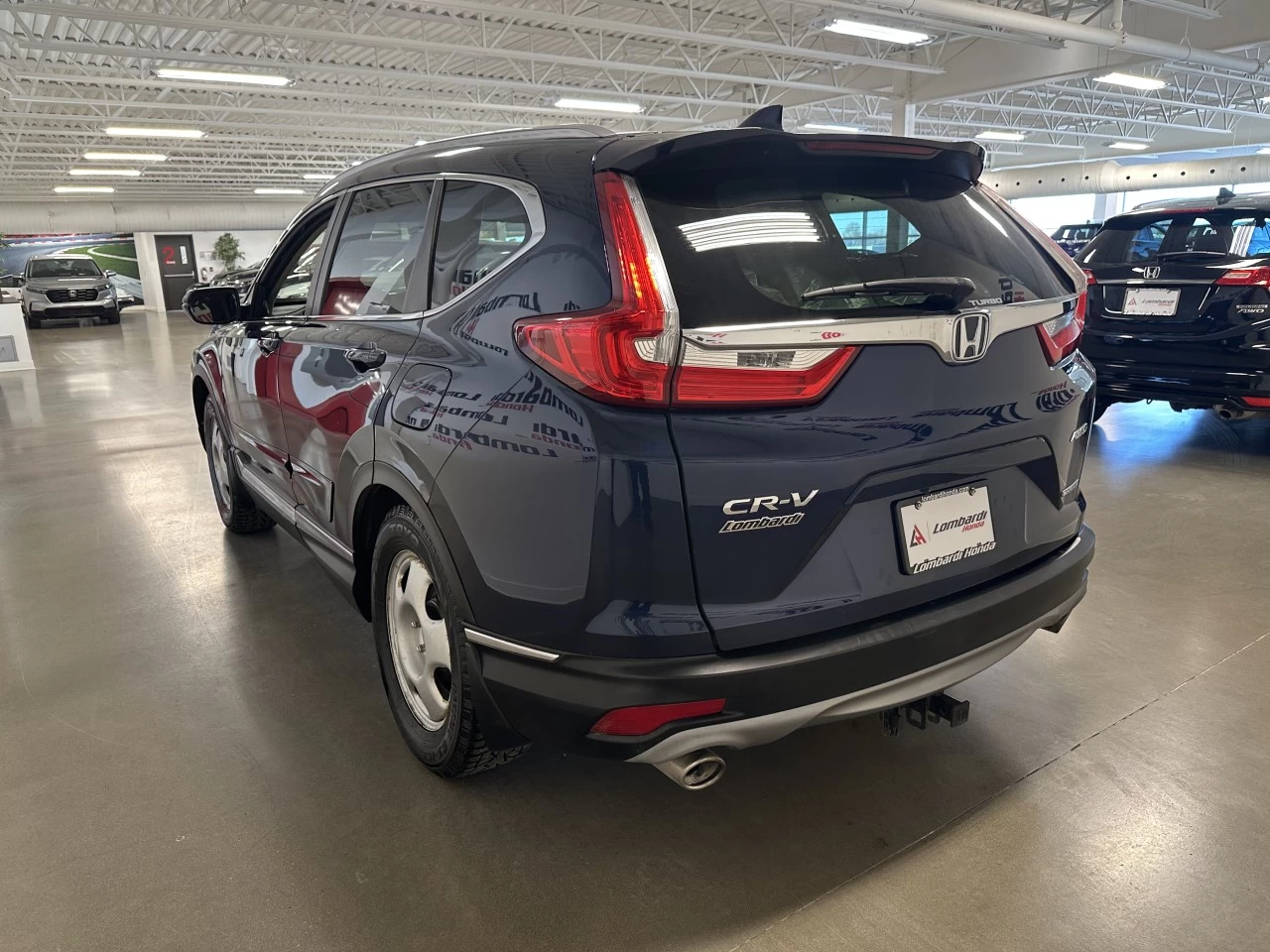 2017 Honda CR-V Touring Main Image