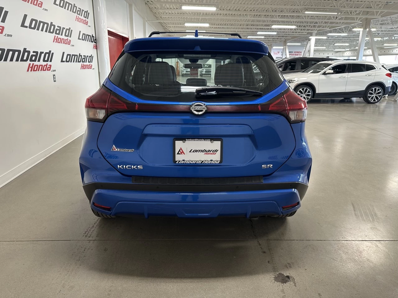 2021 Nissan Kicks SR https://www.lombardihonda.com/resize/b990ff35b810a3abc0cc817b2ca24889-1