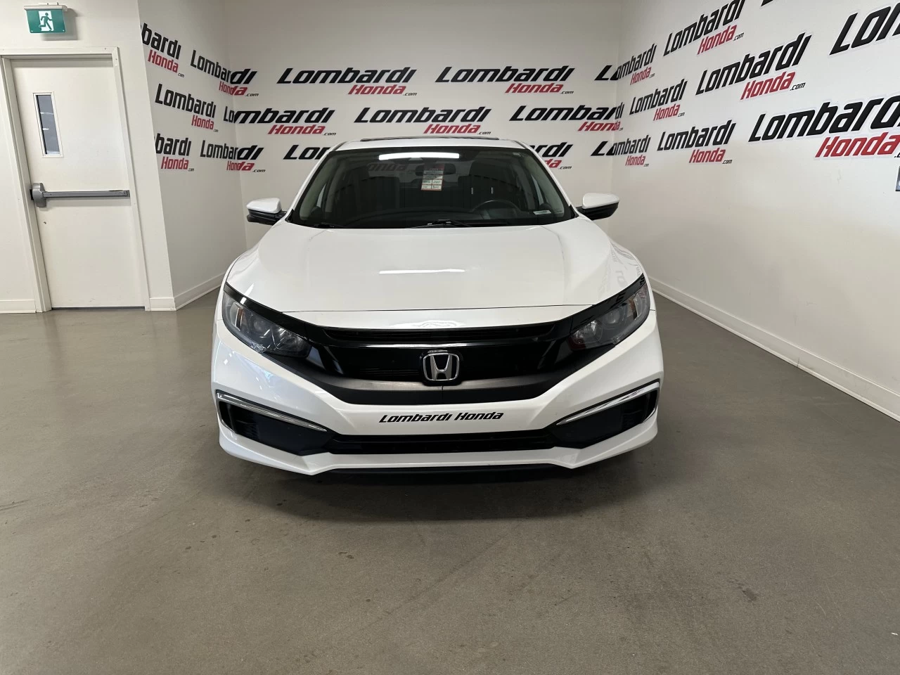 2020 Honda Civic EX https://www.lombardihonda.com/resize/b990ff35b810a3abc0cc817b2ca24889-1