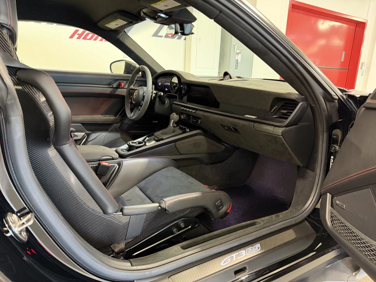 2024 Porsche 911 GT3 RS Main Image