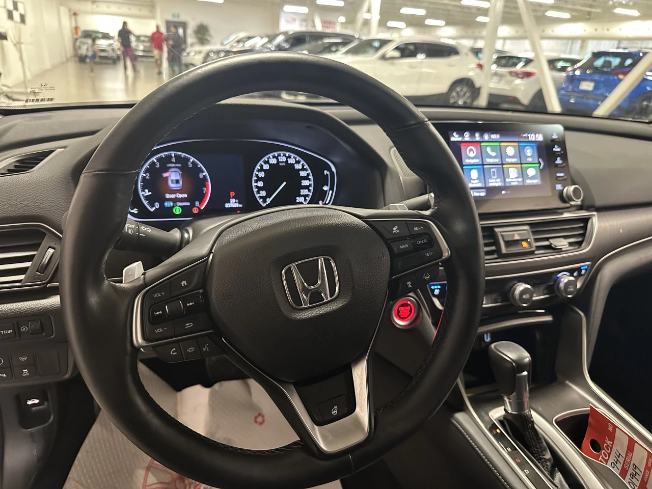 2018 Honda Accord
                                                    Touring Image principale