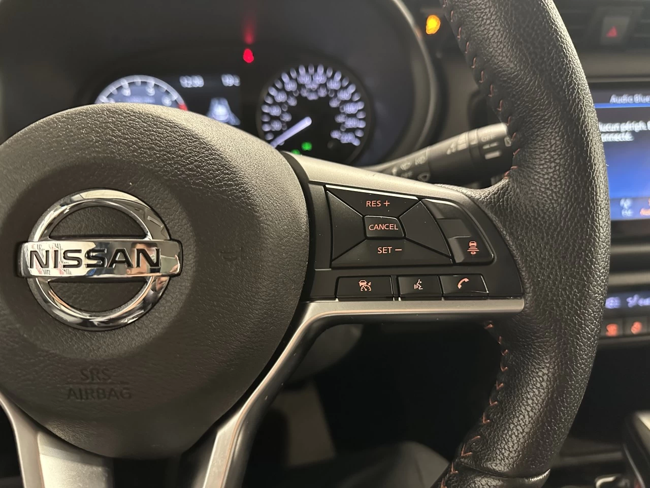 2021 Nissan Kicks SR https://www.lombardihonda.com/resize/b990ff35b810a3abc0cc817b2ca24889-1