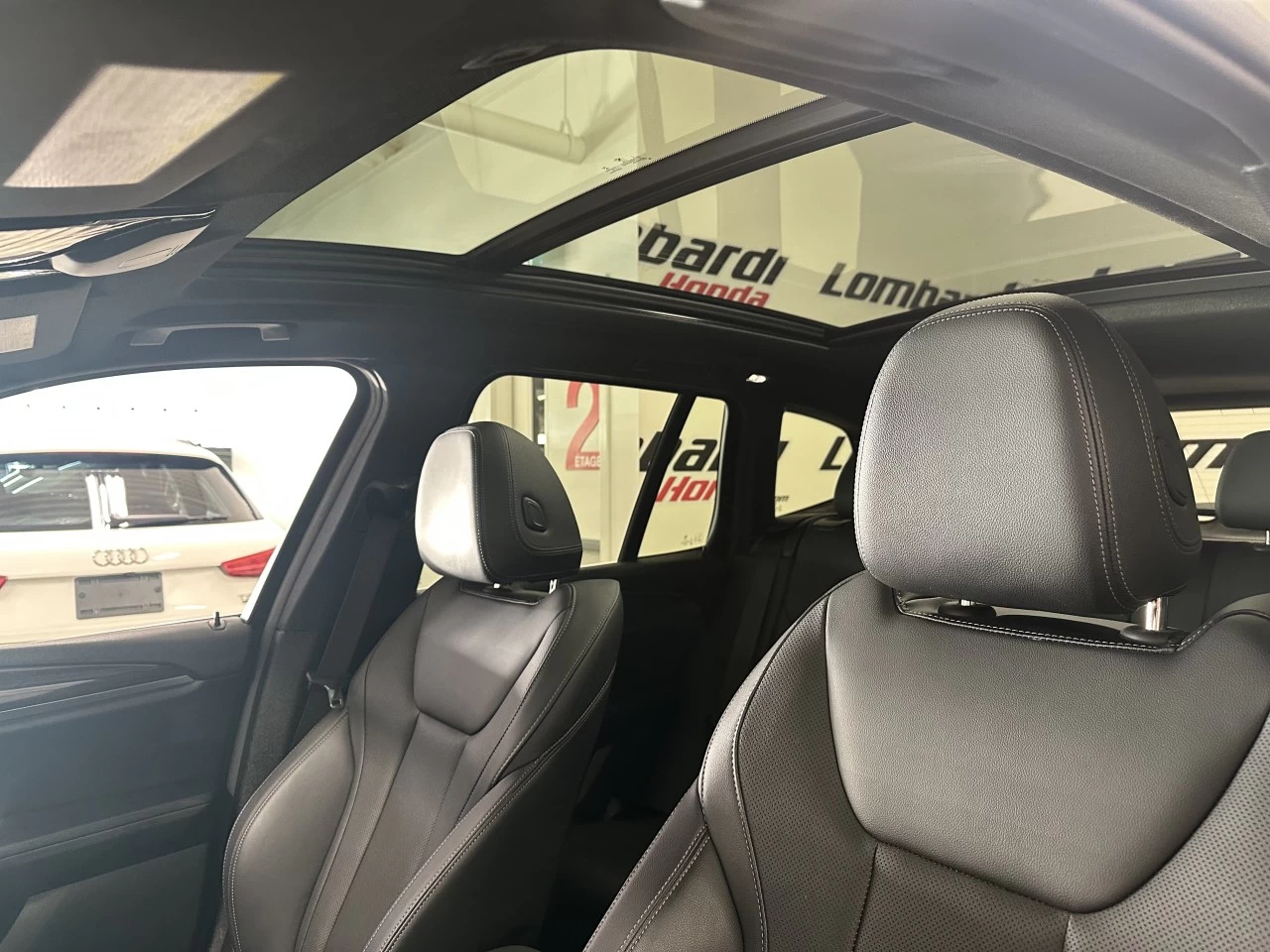 2022 BMW X3 xDrive30i Main Image