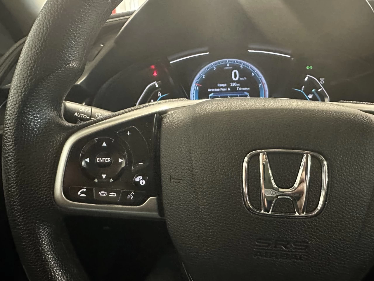 2020 Honda Civic
                                                    LX Image principale
