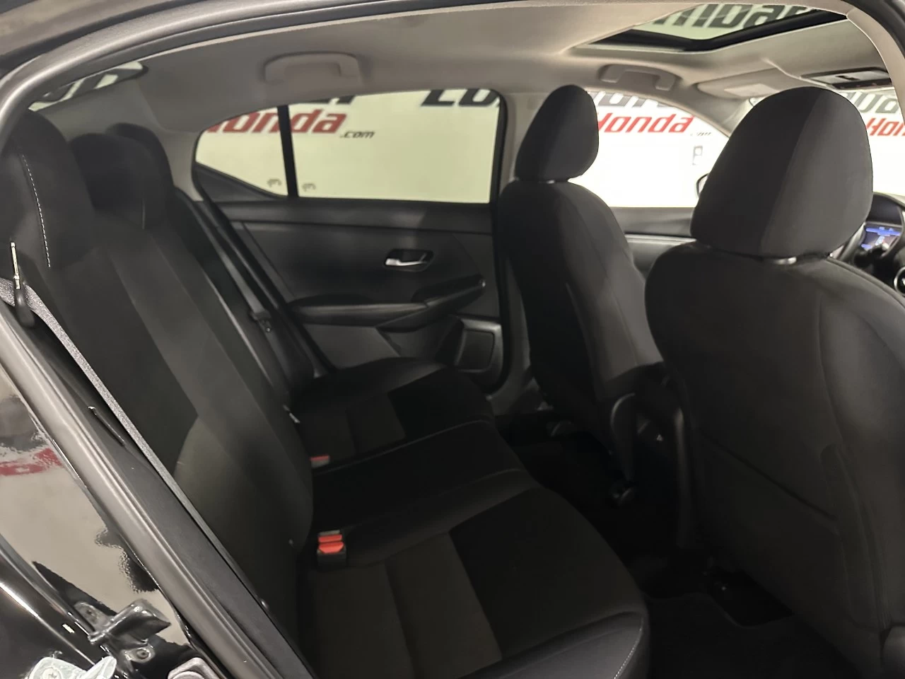 2023 Nissan Sentra SV Image principale