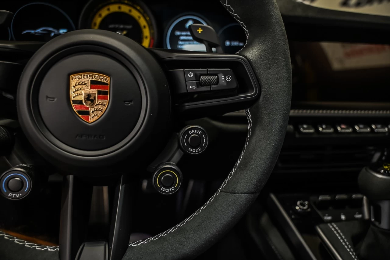 2024 Porsche 911 GT3 RS https://www.lombardihonda.com/resize/b990ff35b810a3abc0cc817b2ca24889-1