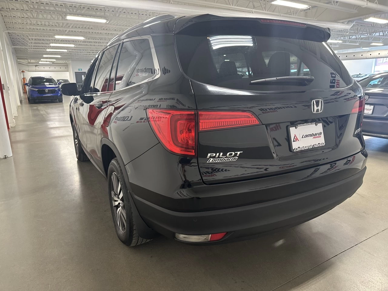 2017 Honda Pilot EX-L Main Image